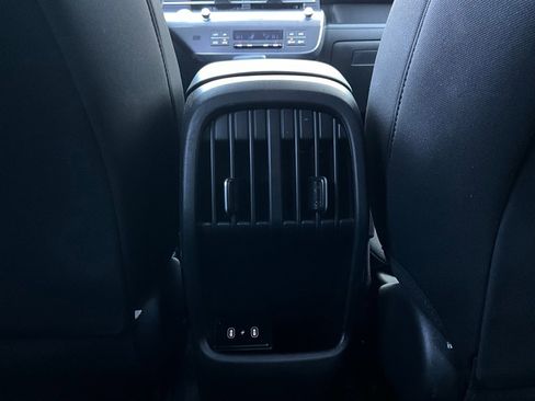 Used 2025 Hyundai Kona SEL image 13