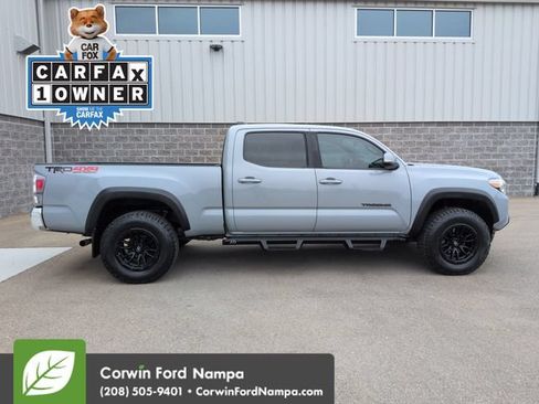 Used 2020 Toyota Tacoma TRD Off-Road AWD/4WD image 2