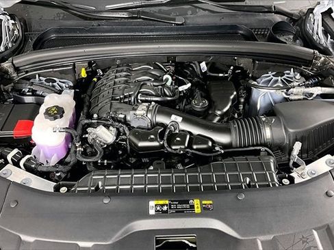 New 2026 Jeep Grand Cherokee L Laredo image 2