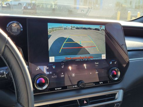 Used 2023 Lexus RX 350 AWD image 25