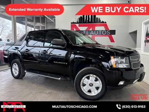 Used 2009 Chevrolet Avalanche LT w/ Suspension Package, Off-Road image 3