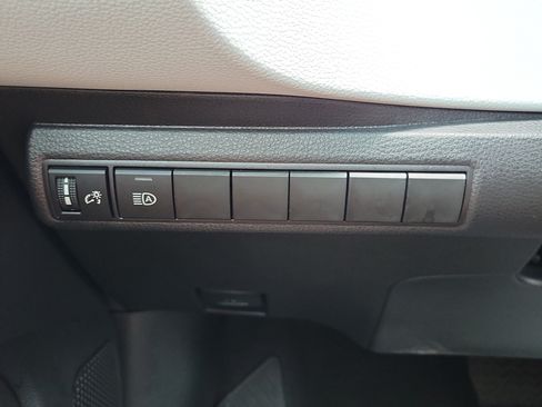 Used 2025 Toyota Corolla FX w/ Convenience Package FWD image 28