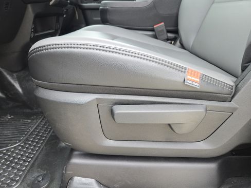 New 2026 RAM 2500 Tradesman w/ Chrome Appearance Group image 19