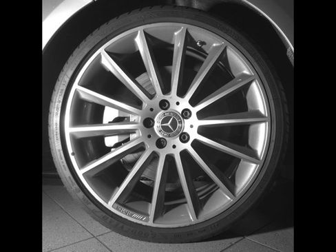 Used 2023 Mercedes-Benz E 450 Cabriolet image 11