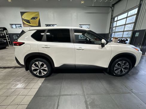 Certified 2023 Nissan Rogue SV image 41