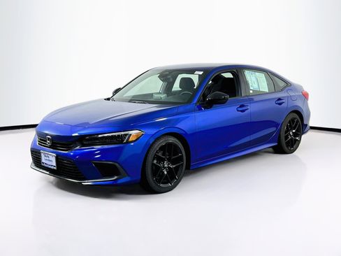 Used 2023 Honda Civic Sport image 1