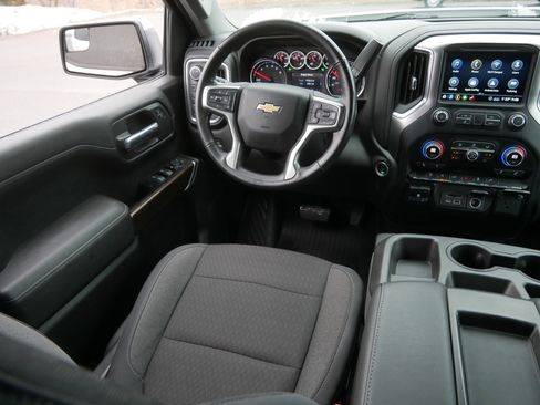 Used 2020 Chevrolet Silverado 1500 LT w/ All-Star Edition image 9