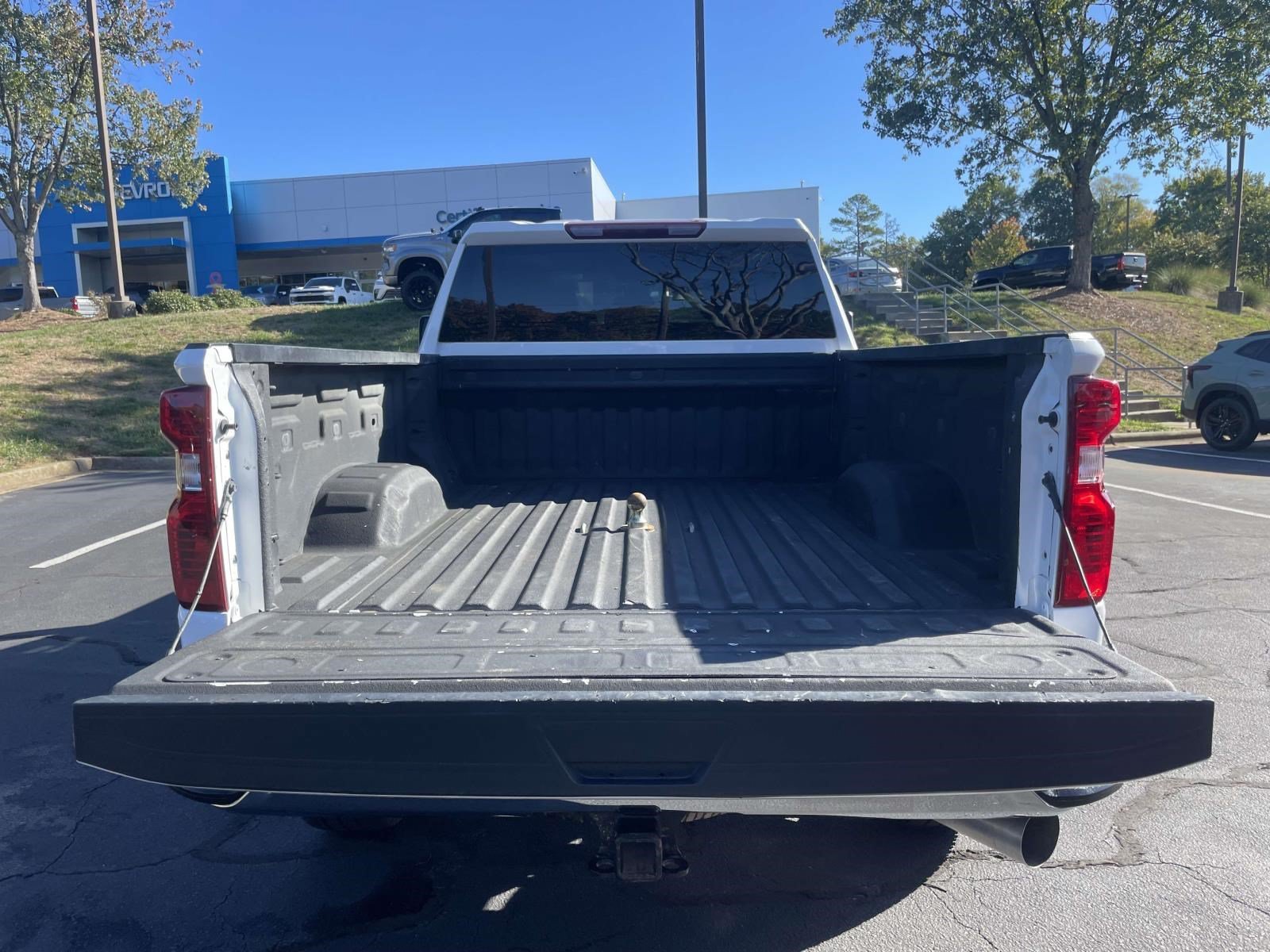 Used 2024 Chevrolet Silverado 2500 LT w/ Z71 Off-Road Package AWD/4WD image 8