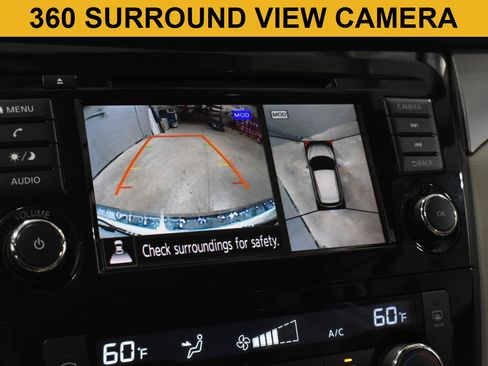 Used 2020 Nissan Rogue Sport SV w/ Technology Package FWD image 5