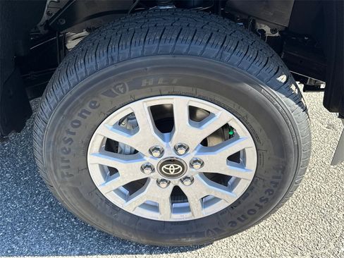 New 2025 Toyota Tacoma SR5 image 12