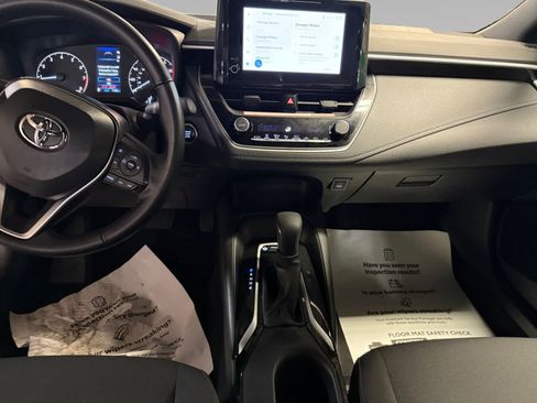 Certified 2025 Toyota Corolla SE image 13