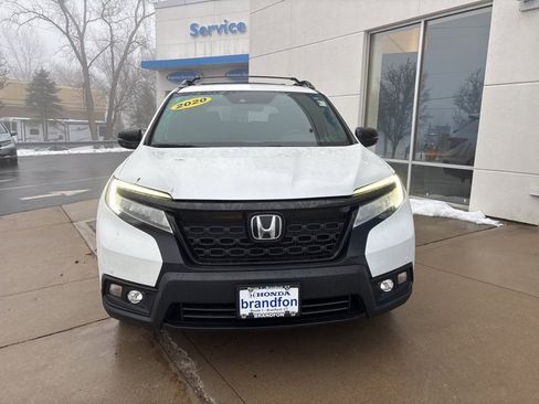Used 2020 Honda Passport Touring image 2