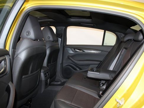 Used 2025 Cadillac CT5 V image 11