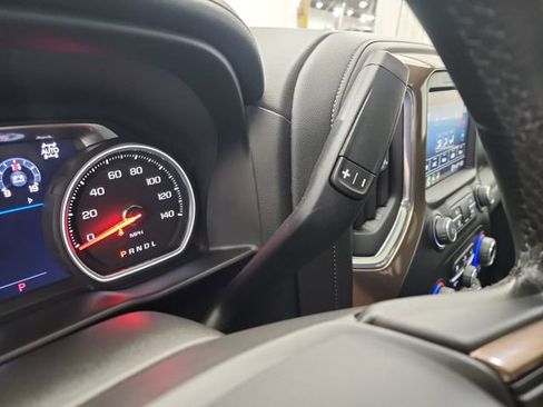Used 2021 Chevrolet Silverado 1500 High Country w/ Safety Package II image 26