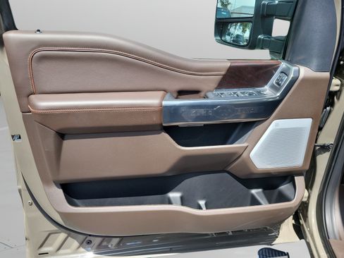 New 2026 Ford F350 King Ranch w/ Chrome Package AWD/4WD image 14