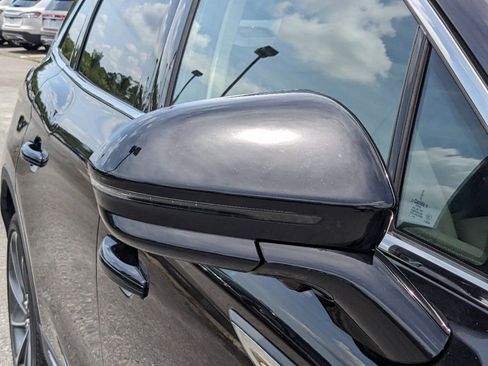 Certified 2023 Lincoln Nautilus Reserve w/ Equipment Group 202A image 12