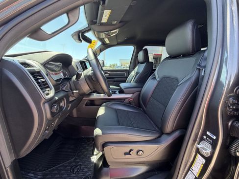 Used 2022 RAM 1500 Big Horn AWD/4WD image 15