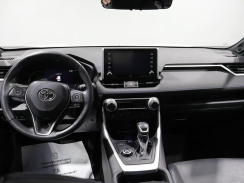 Used 2021 Toyota RAV4 XSE AWD/4WD image 17