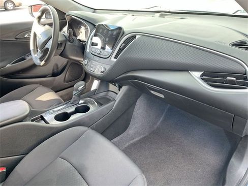 Certified 2024 Chevrolet Malibu LS image 26