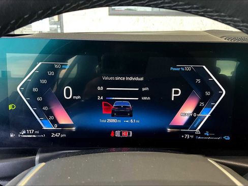 Used 2024 BMW 330e w/ Convenience Package image 25