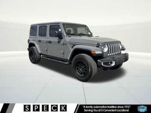 Used 2020 Jeep Wrangler Unlimited Sahara image 1