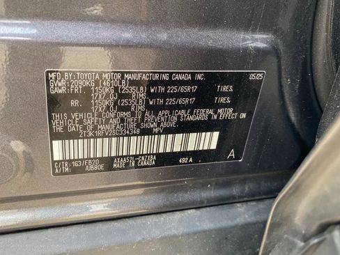 Used 2025 Toyota RAV4 LE FWD image 21