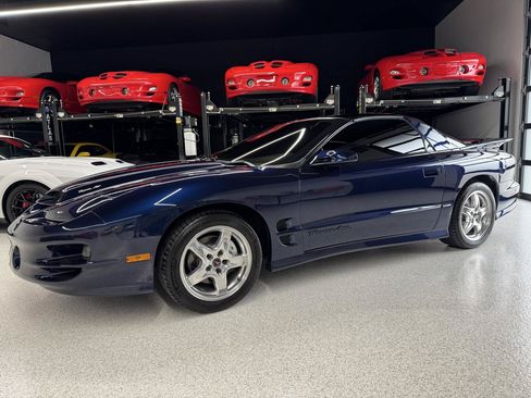 Used 2001 Pontiac Firebird Trans Am w/ SLP Firehawk Pkg RWD image 7