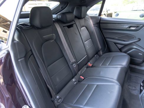 Certified 2024 Porsche Macan Turbo Electric AWD/4WD image 57