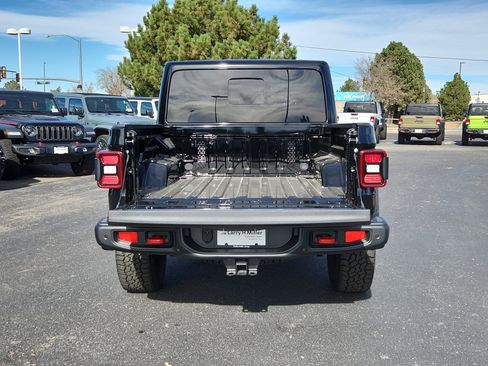 New 2025 Jeep Gladiator Rubicon w/ Safety Group image 34