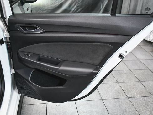 Used 2023 Volkswagen GTI 40th Anniversary Edition FWD image 11