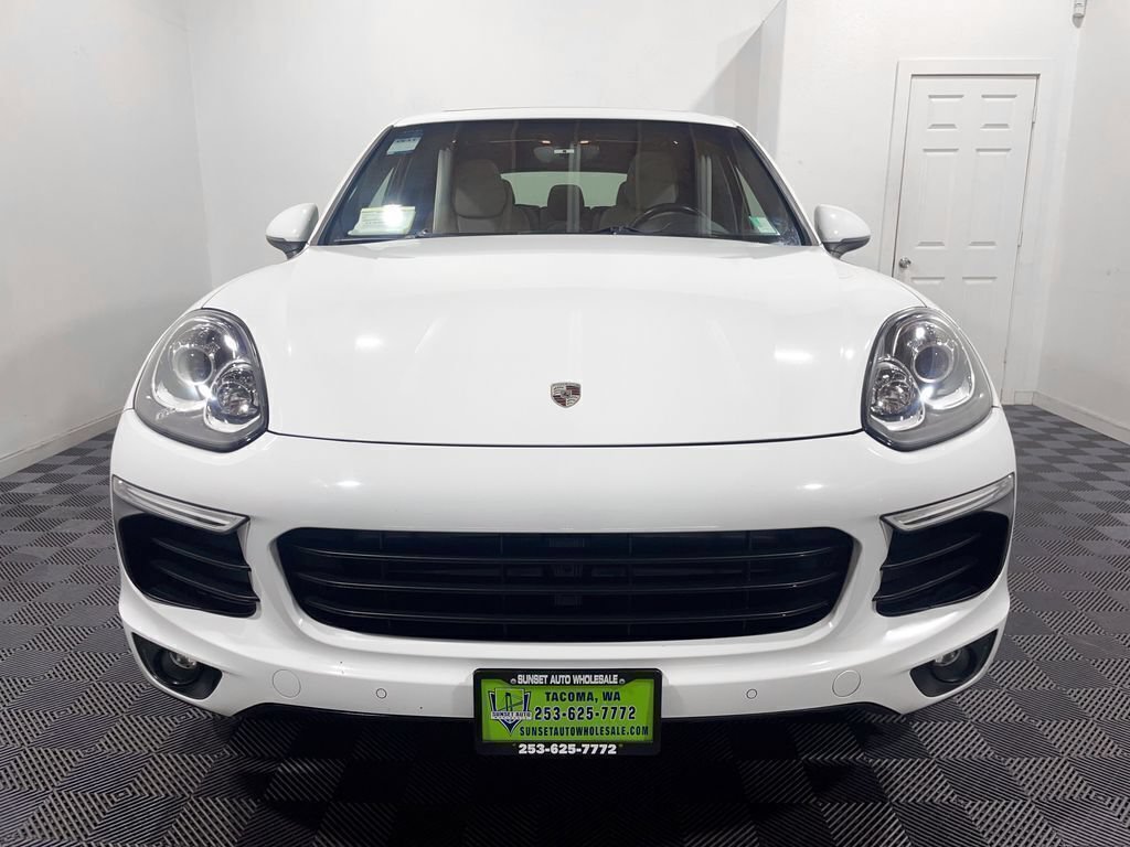 Used 2016 Porsche Cayenne AWD/4WD image 7