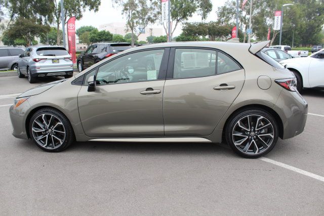 Used 2019 Toyota Corolla XSE FWD image 7
