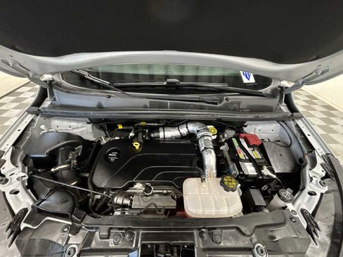 Used 2022 Buick Encore Preferred w/ Safety Package AWD/4WD image 17