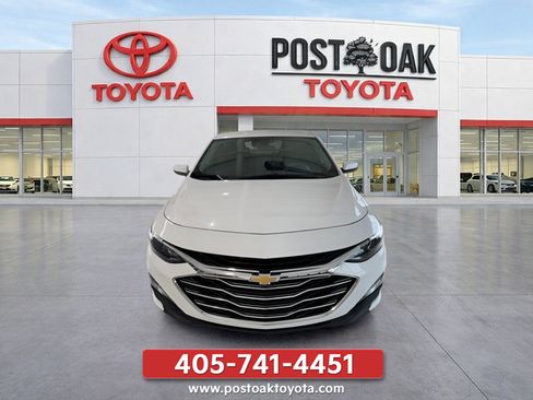 Used 2025 Chevrolet Malibu LT FWD image 13