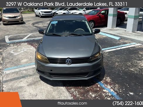 Used 2013 Volkswagen Jetta S FWD image 4