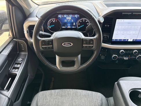 Used 2022 Ford F150 XLT w/ Equipment Group 302A High AWD/4WD image 18