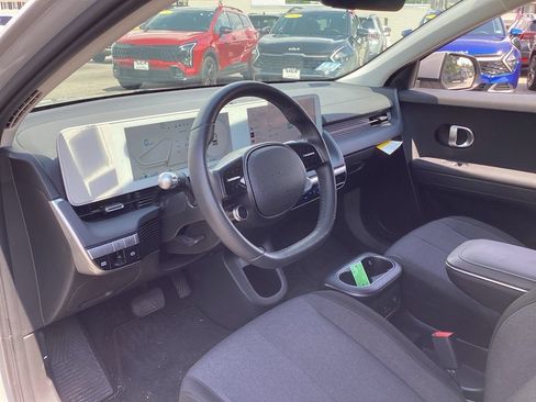 Used 2024 Hyundai Ioniq 5 SEL AWD/4WD image 13