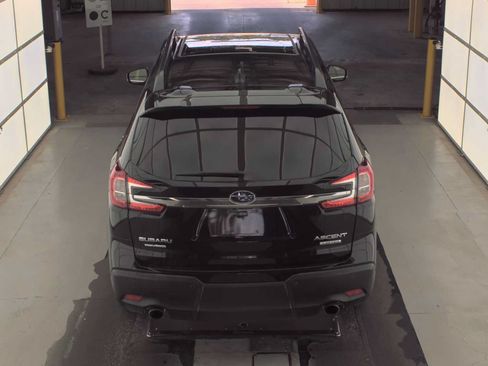 Used 2024 Subaru Ascent Limited w/ Technology Package AWD/4WD image 5