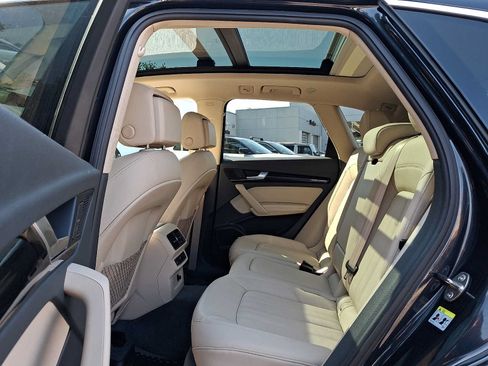 Used 2020 Audi Q5 2.0T Premium Plus w/ Premium Plus Package AWD/4WD image 10