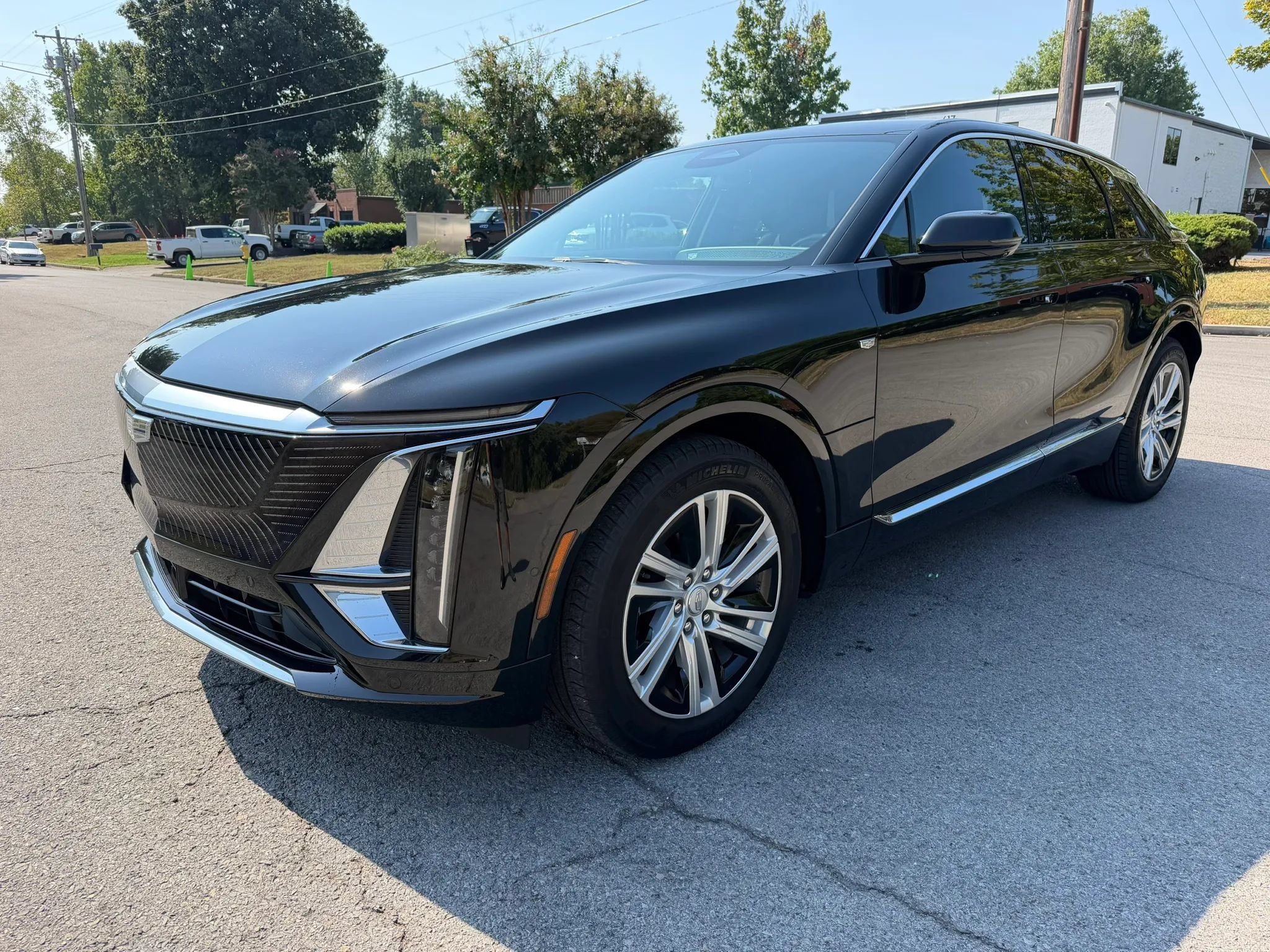 Used 2024 Cadillac Lyriq Tech w/ Driver Assist Package AWD/4WD image 8