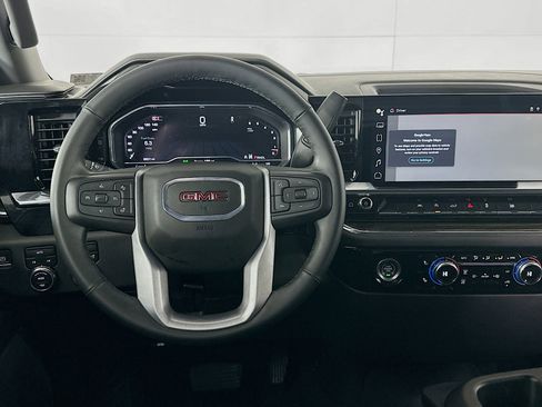 Used 2024 GMC Sierra 1500 Elevation image 17