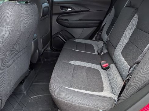 New 2026 Chevrolet TrailBlazer LT w/ Convenience Package FWD image 6