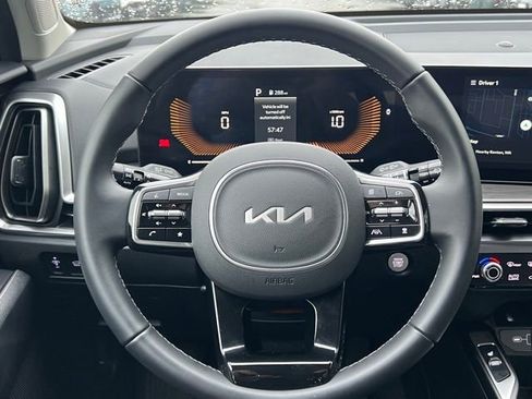 New 2025 Kia Sorento X-Line EX image 21