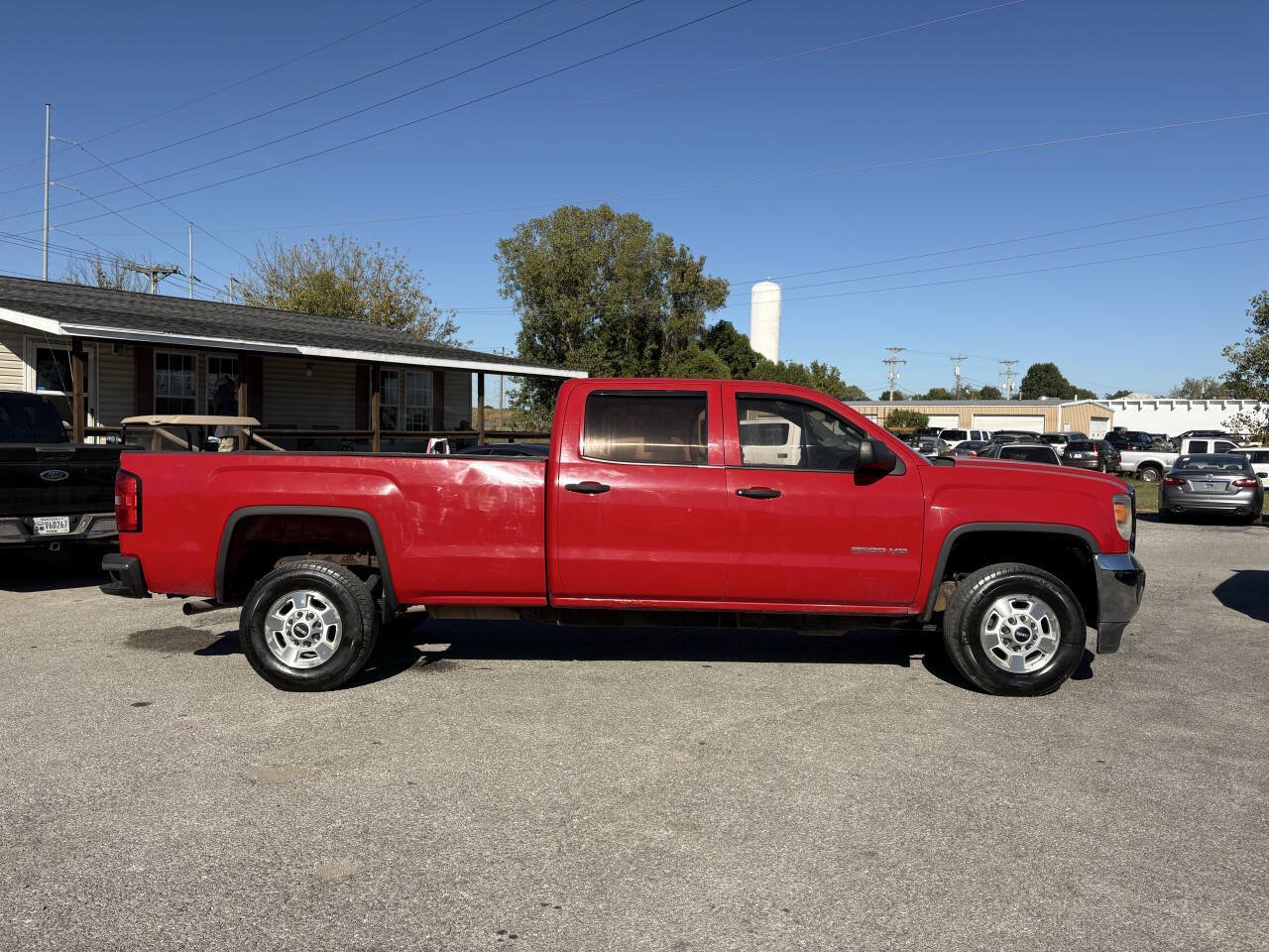 Used 2015 GMC Sierra 2500 2WD Crew Cab image 2