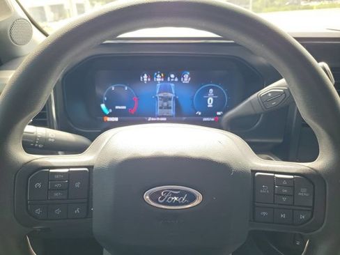 Used 2023 Ford F250 XLT w/ XLT Premium Package AWD/4WD image 22