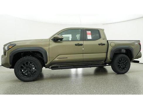 New 2026 Toyota Tacoma TRD Off-Road AWD/4WD image 18