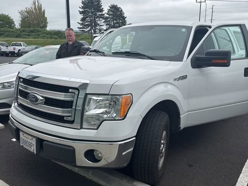 Used 2014 Ford F150 XLT w/ Equipment Group 301A Mid RWD image 3
