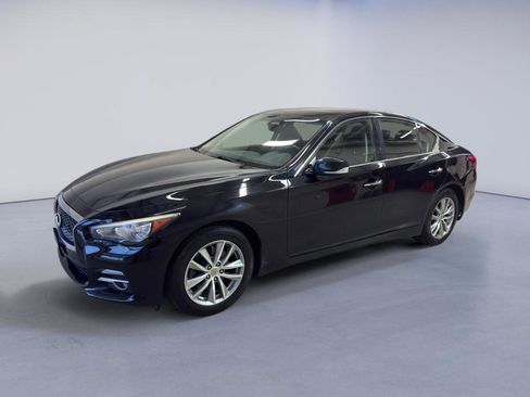 Used 2015 INFINITI Q50 Premium w/ Navigation Package AWD/4WD image 3