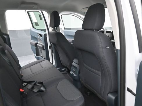 New 2025 Ford Maverick XL image 12