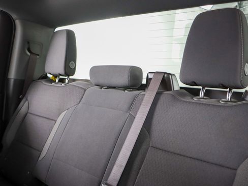 Used 2024 Chevrolet Silverado 2500 Custom w/ Custom Convenience Package image 25